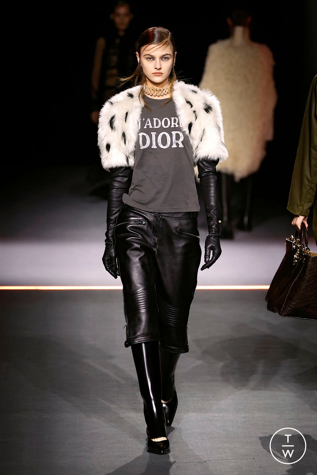 Fashion Week Paris Fall/Winter 2025 look 50 from the Dior collection 女装