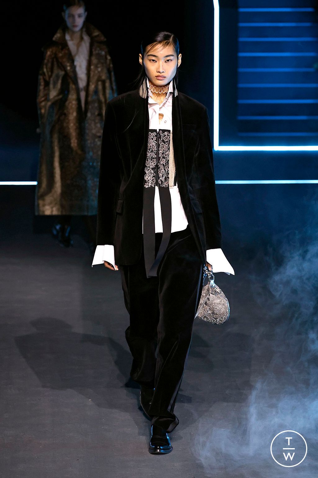 Fashion Week Paris Fall/Winter 2025 look 55 from the Dior collection womenswear