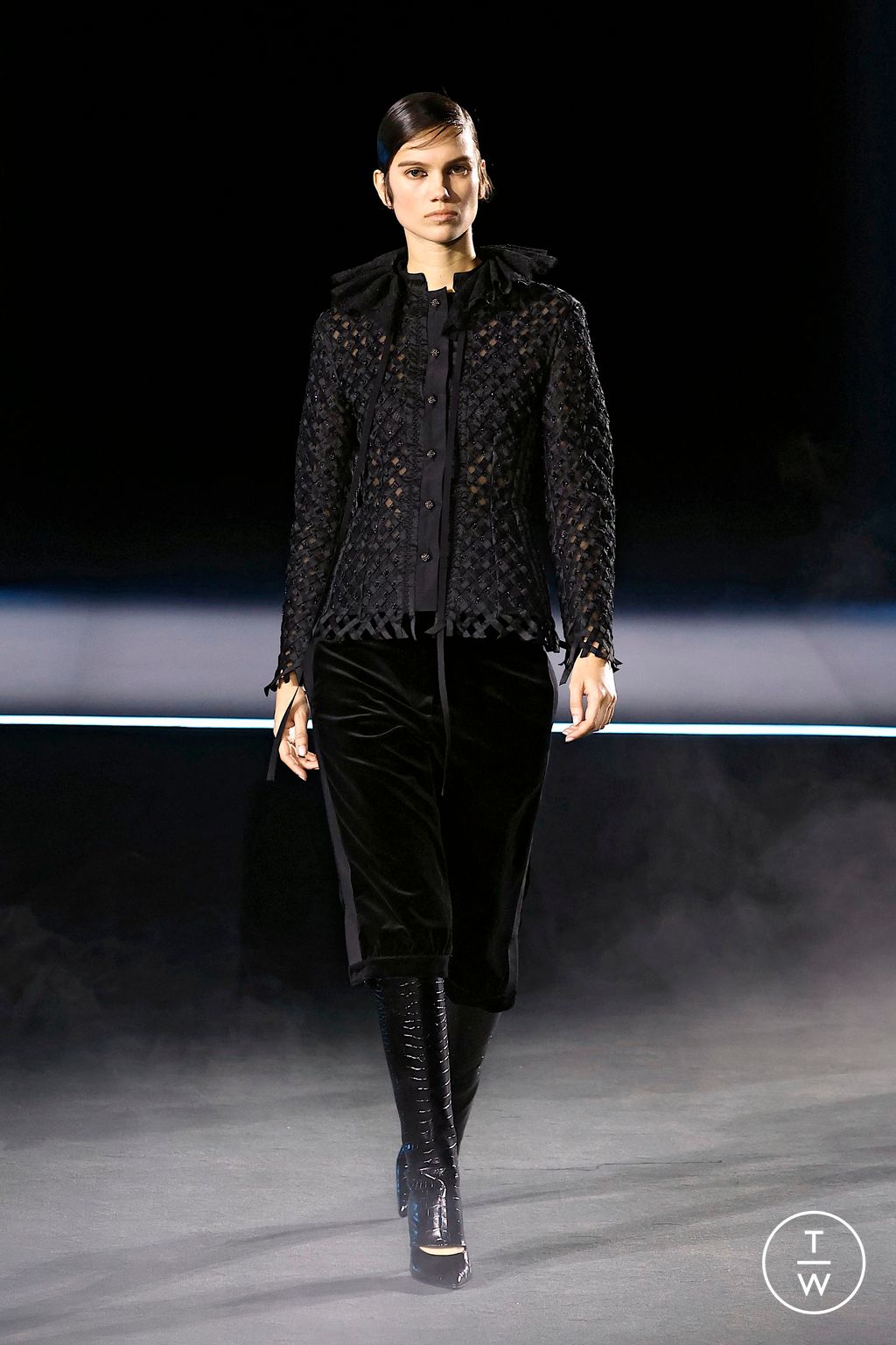 Fashion Week Paris Fall/Winter 2025 look 68 from the Dior collection womenswear