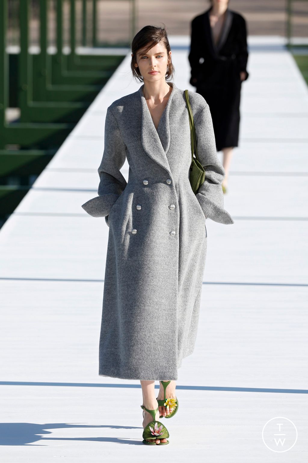 Fashion Week Paris Fall/Winter 2026 look 64 from the Dior collection womenswear