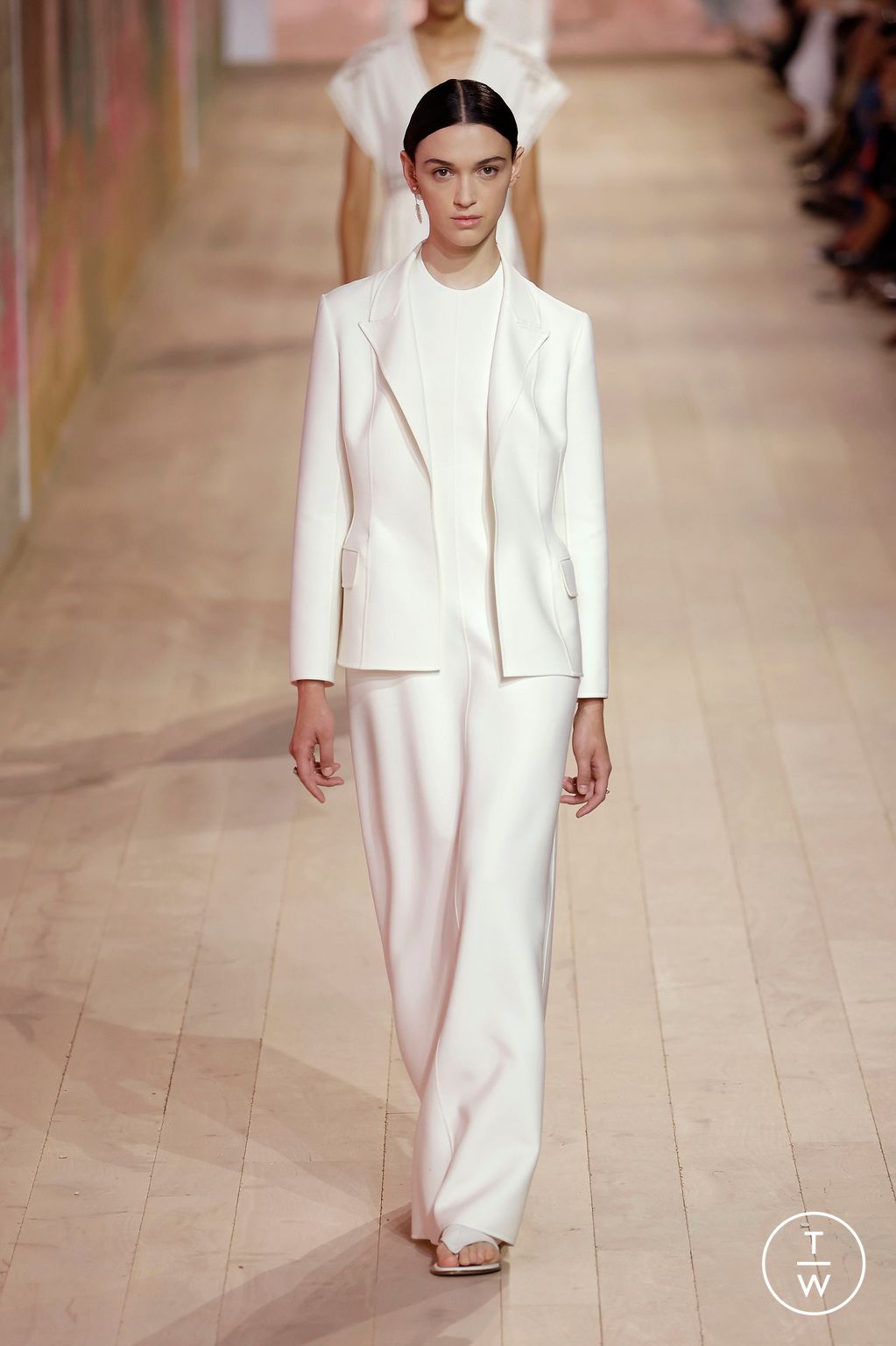 Fashion Week Paris Fall/Winter 2023 look 14 from the Dior collection couture