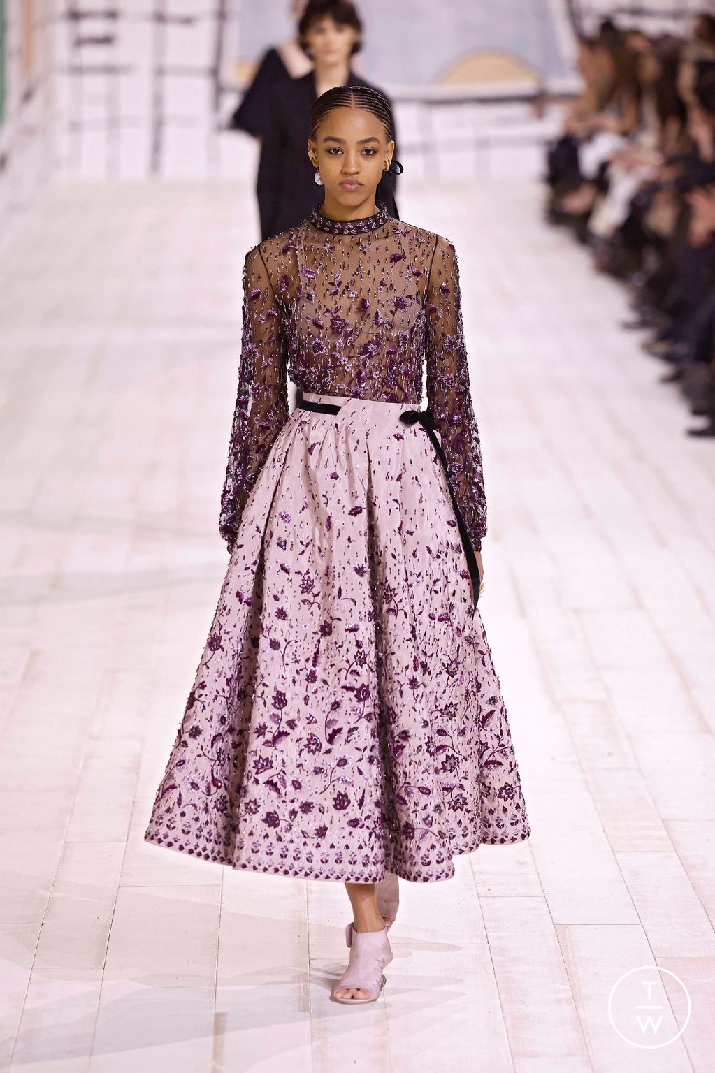 Fashion Week Paris Spring/Summer 2024 look 36 from the Christian Dior collection 高级定制