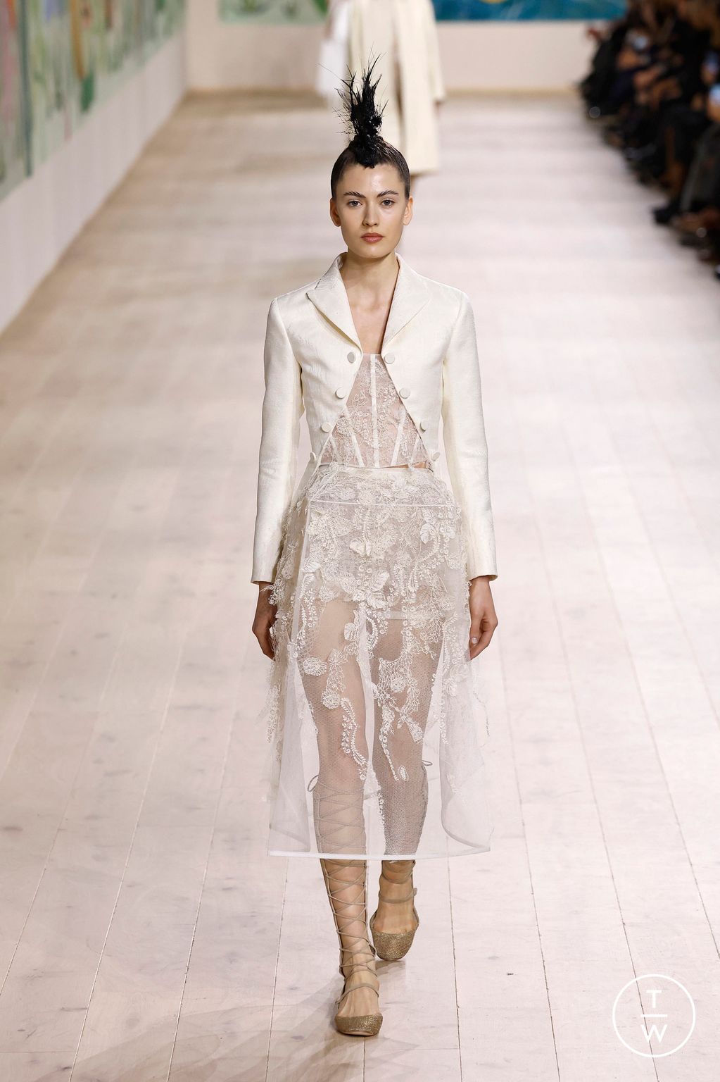 Fashion Week Paris Spring/Summer 2025 look 12 from the Dior collection 高级定制
