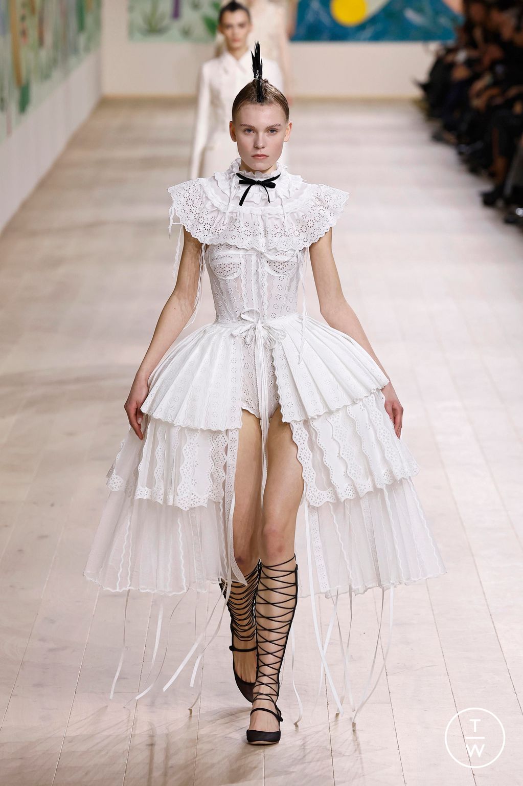 Fashion Week Paris Spring/Summer 2025 look 20 from the Dior collection 高级定制
