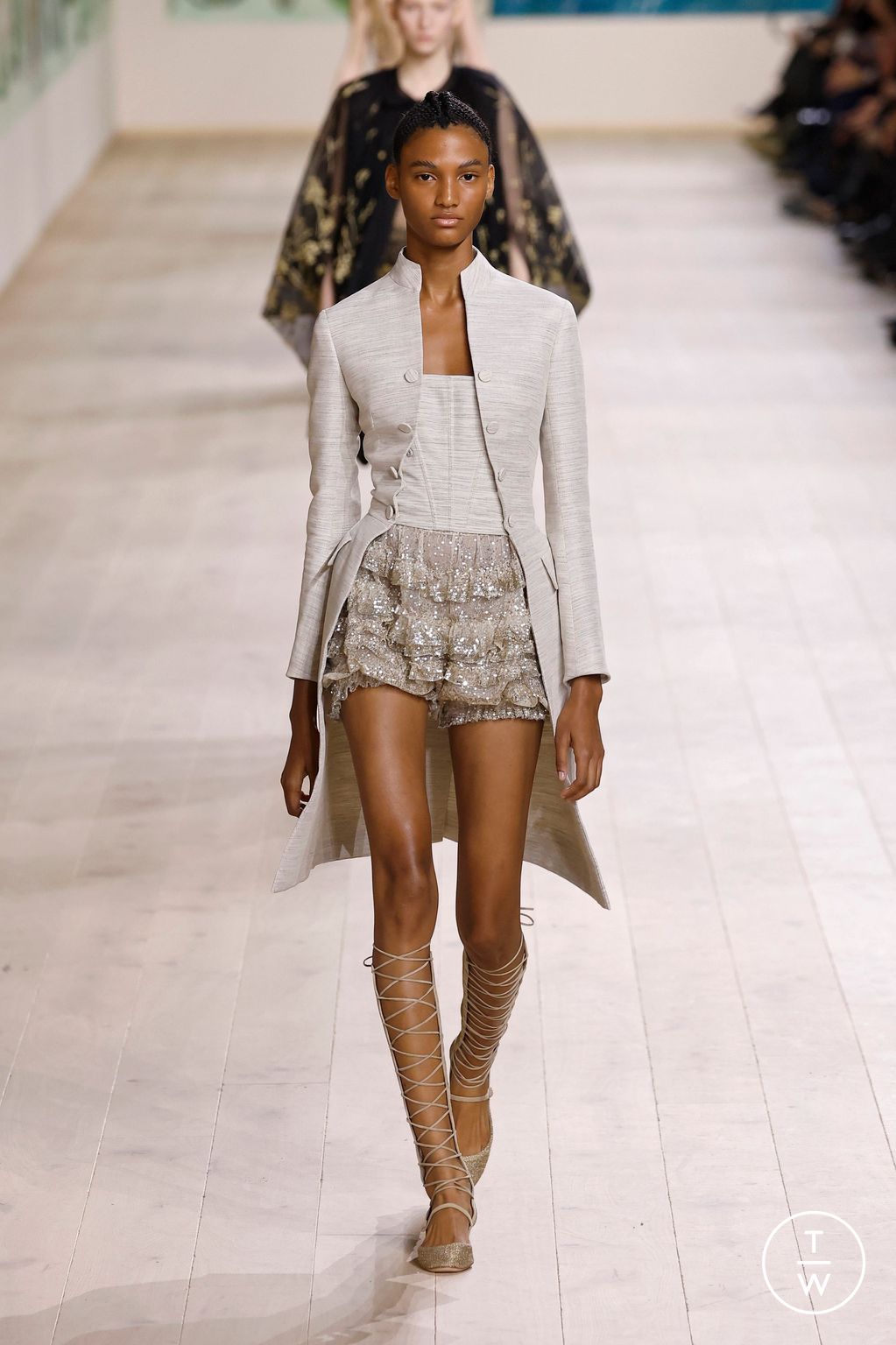 Fashion Week Paris Spring/Summer 2025 look 25 from the Dior collection 高级定制