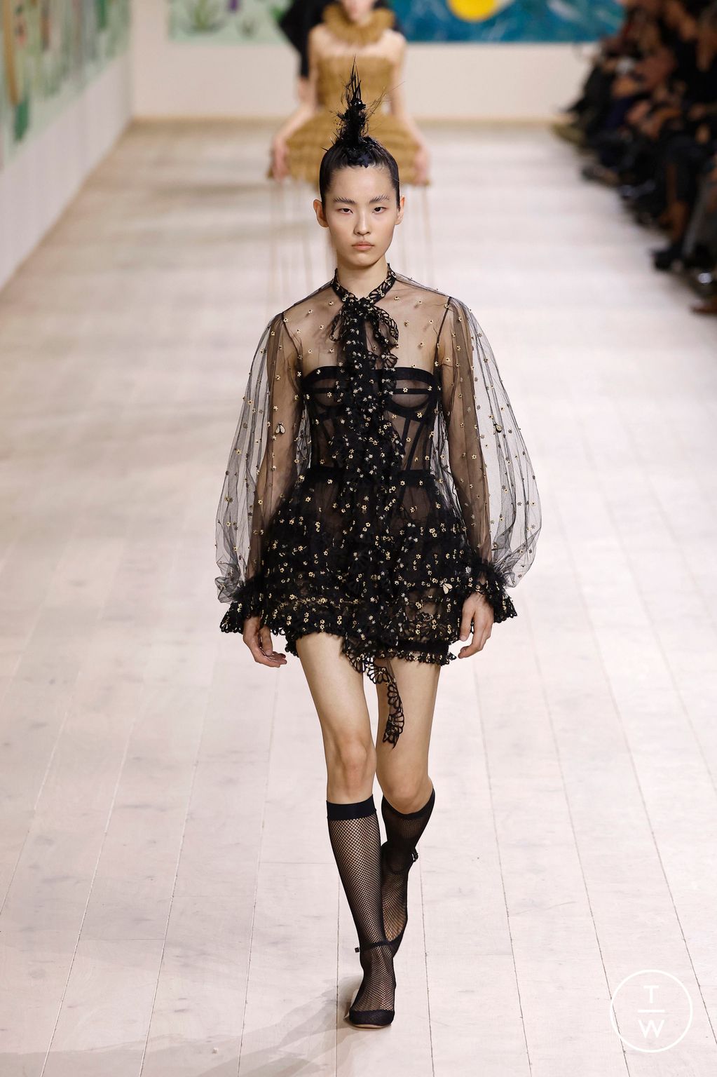 Fashion Week Paris Spring/Summer 2025 look 31 from the Dior collection couture