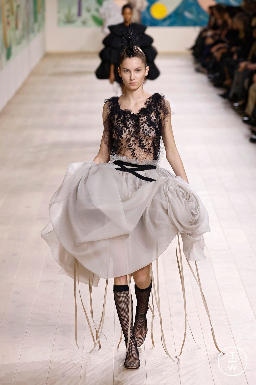 Fashion Week Paris Spring/Summer 2025 look 39 from the Dior collection couture