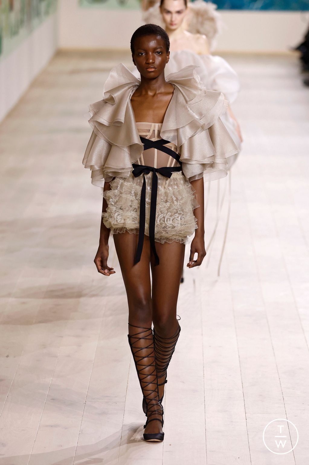 Fashion Week Paris Spring/Summer 2025 look 42 from the Dior collection couture