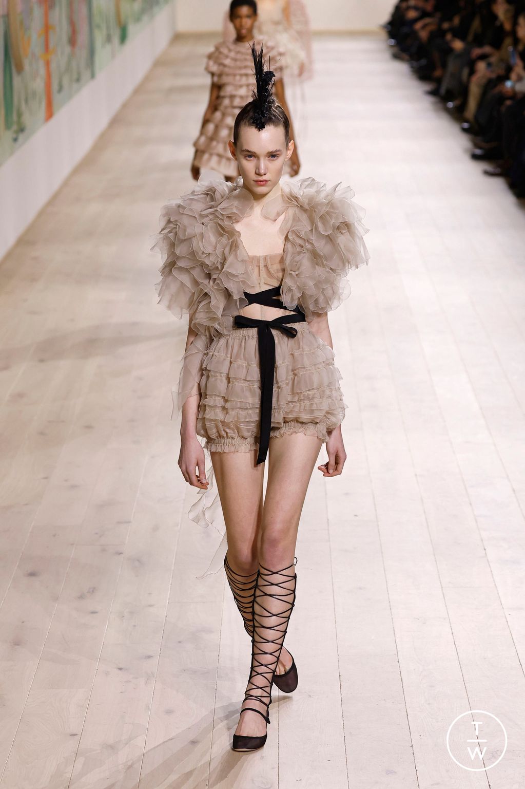 Fashion Week Paris Spring/Summer 2025 look 44 from the Dior collection couture