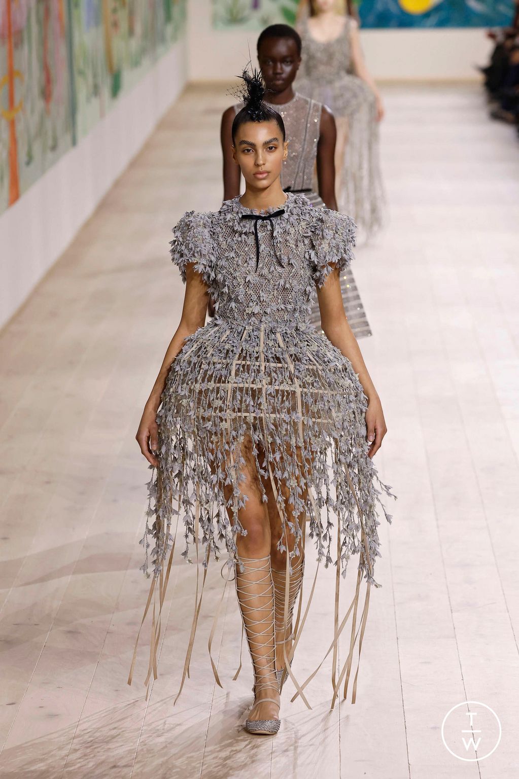 Fashion Week Paris Spring/Summer 2025 look 53 de la collection Dior couture