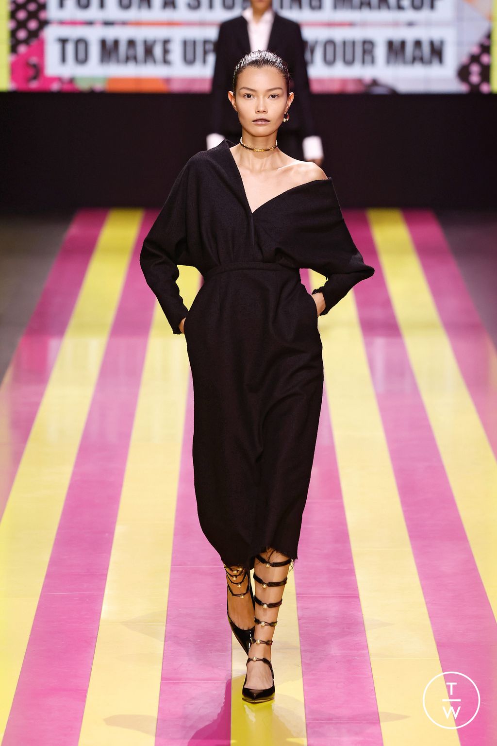 Fashion Week Paris Spring/Summer 2024 look 3 from the Christian Dior collection womenswear