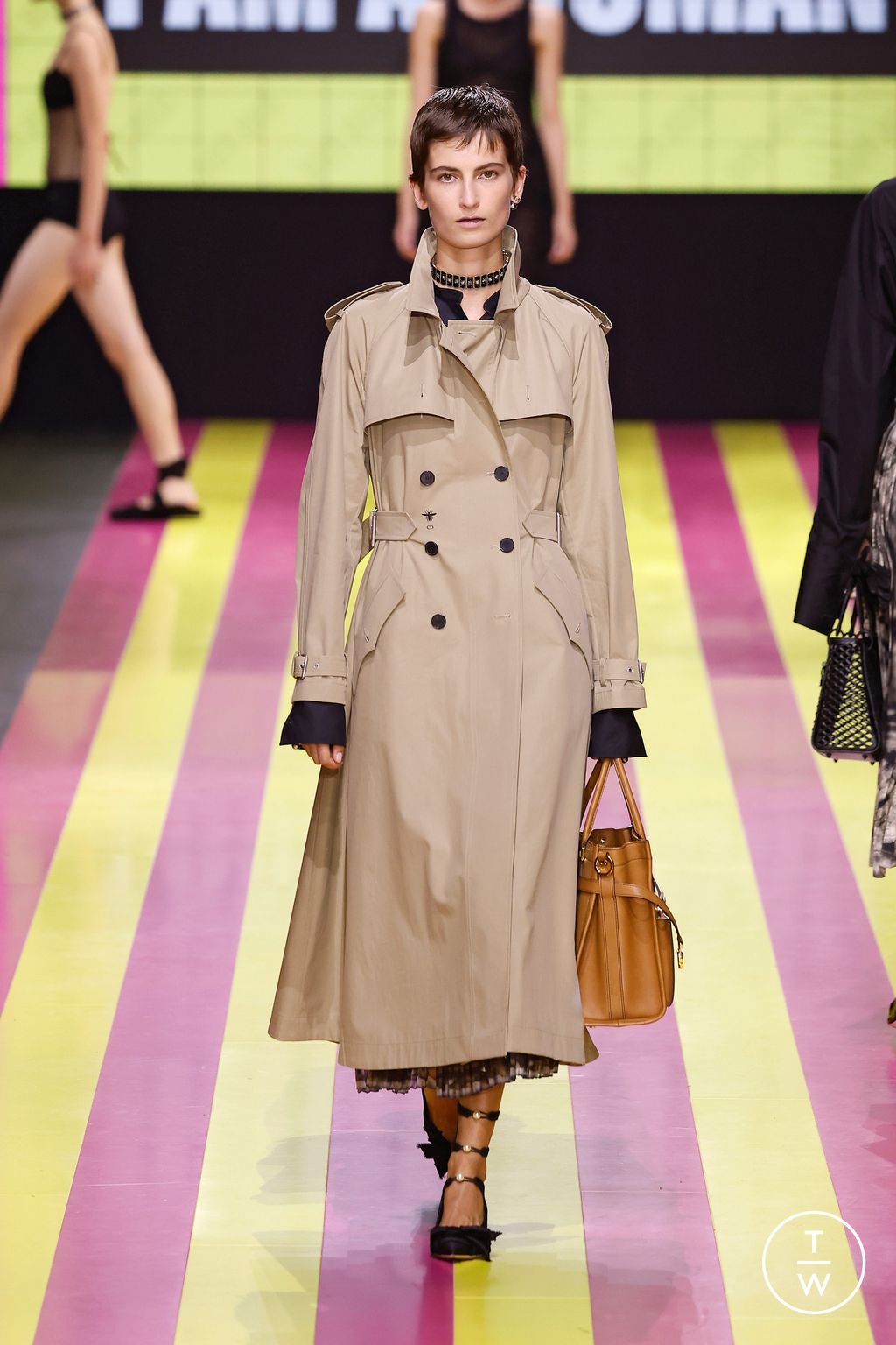 Fashion Week Paris Spring/Summer 2024 look 32 from the Christian Dior collection 女装