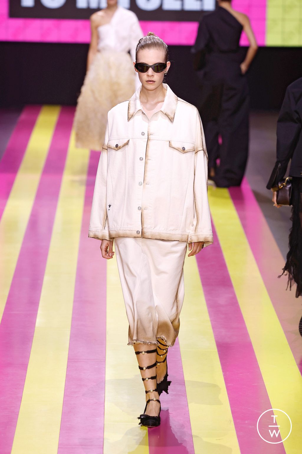 Fashion Week Paris Spring/Summer 2024 look 46 from the Christian Dior collection 女装