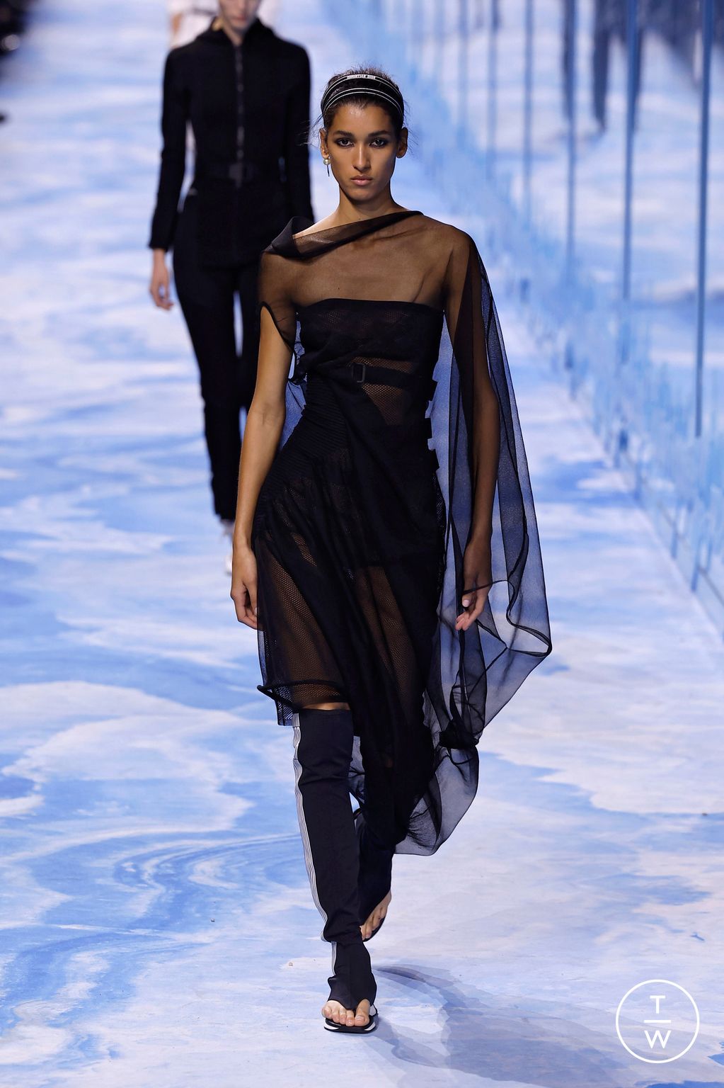 Fashion Week Paris Spring-Summer 2025 look 34 de la collection Christian Dior womenswear