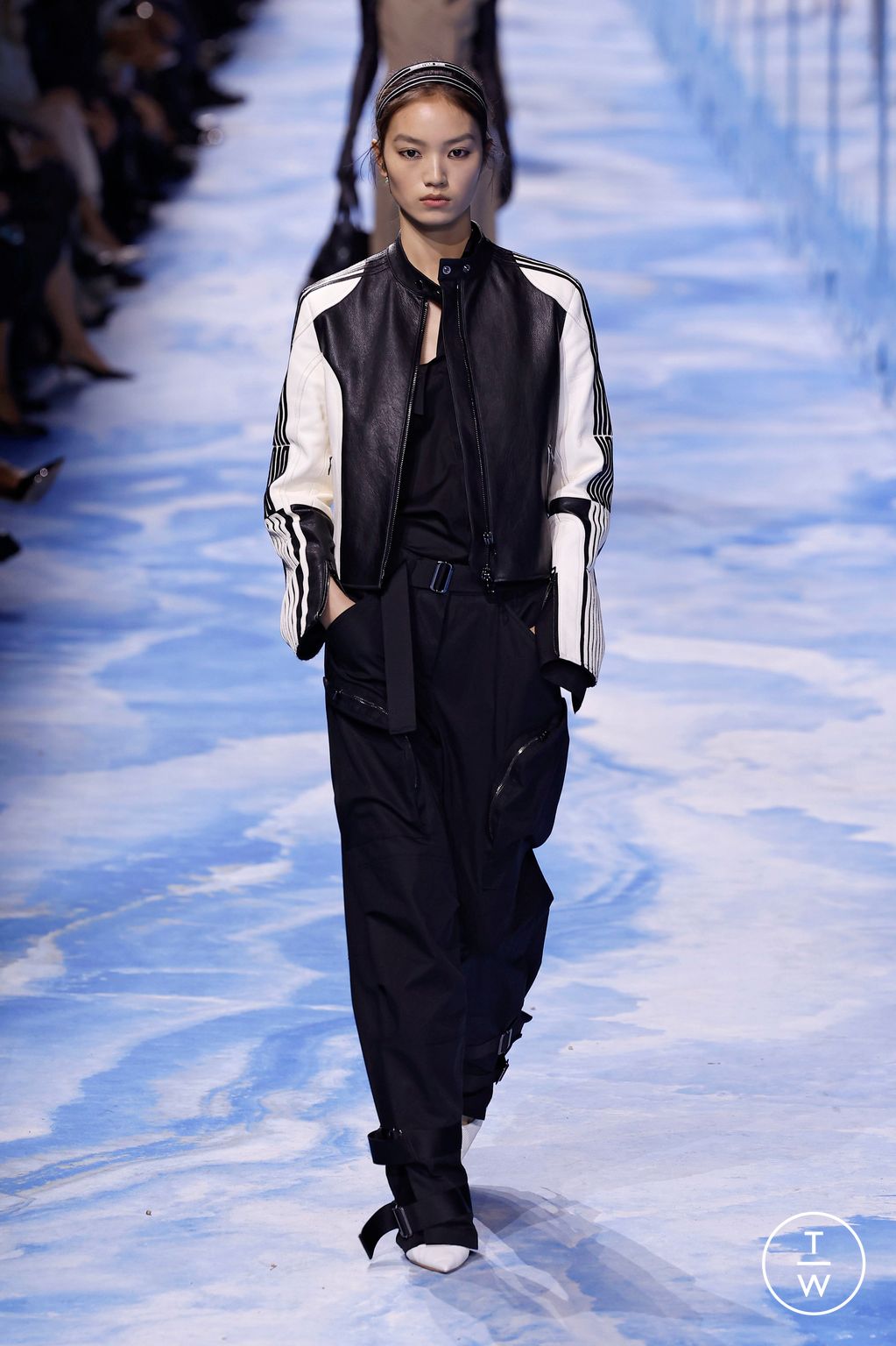 Fashion Week Paris Spring-Summer 2025 look 61 from the Dior collection womenswear
