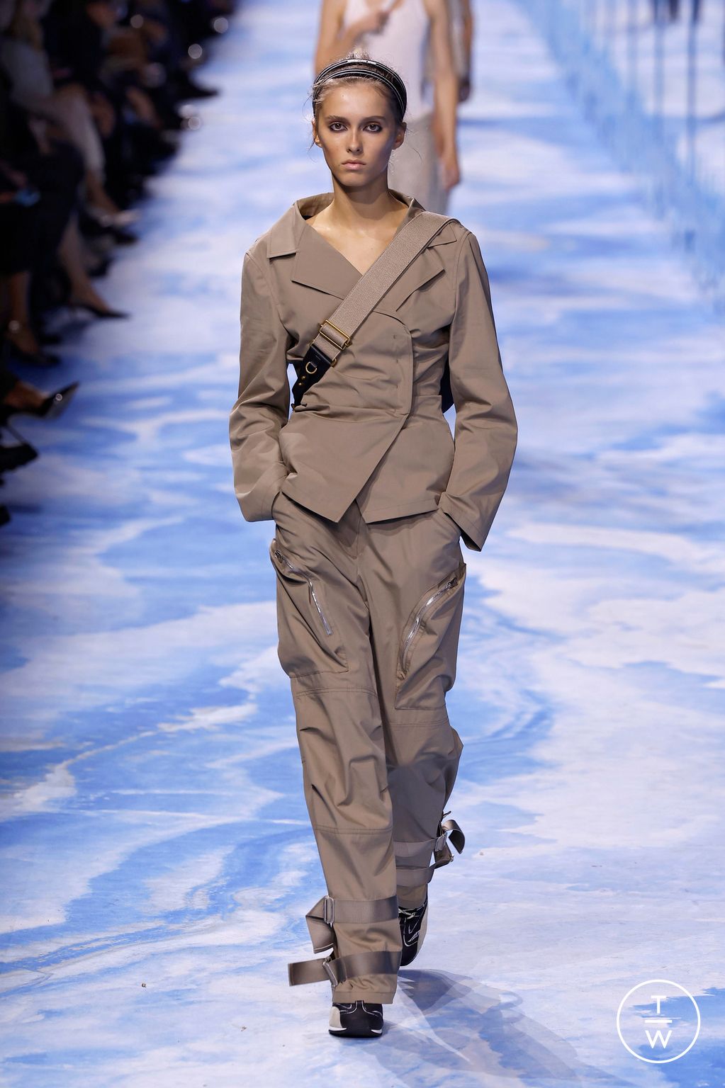 Fashion Week Paris Spring/Summer 2025 look 64 from the Dior collection womenswear