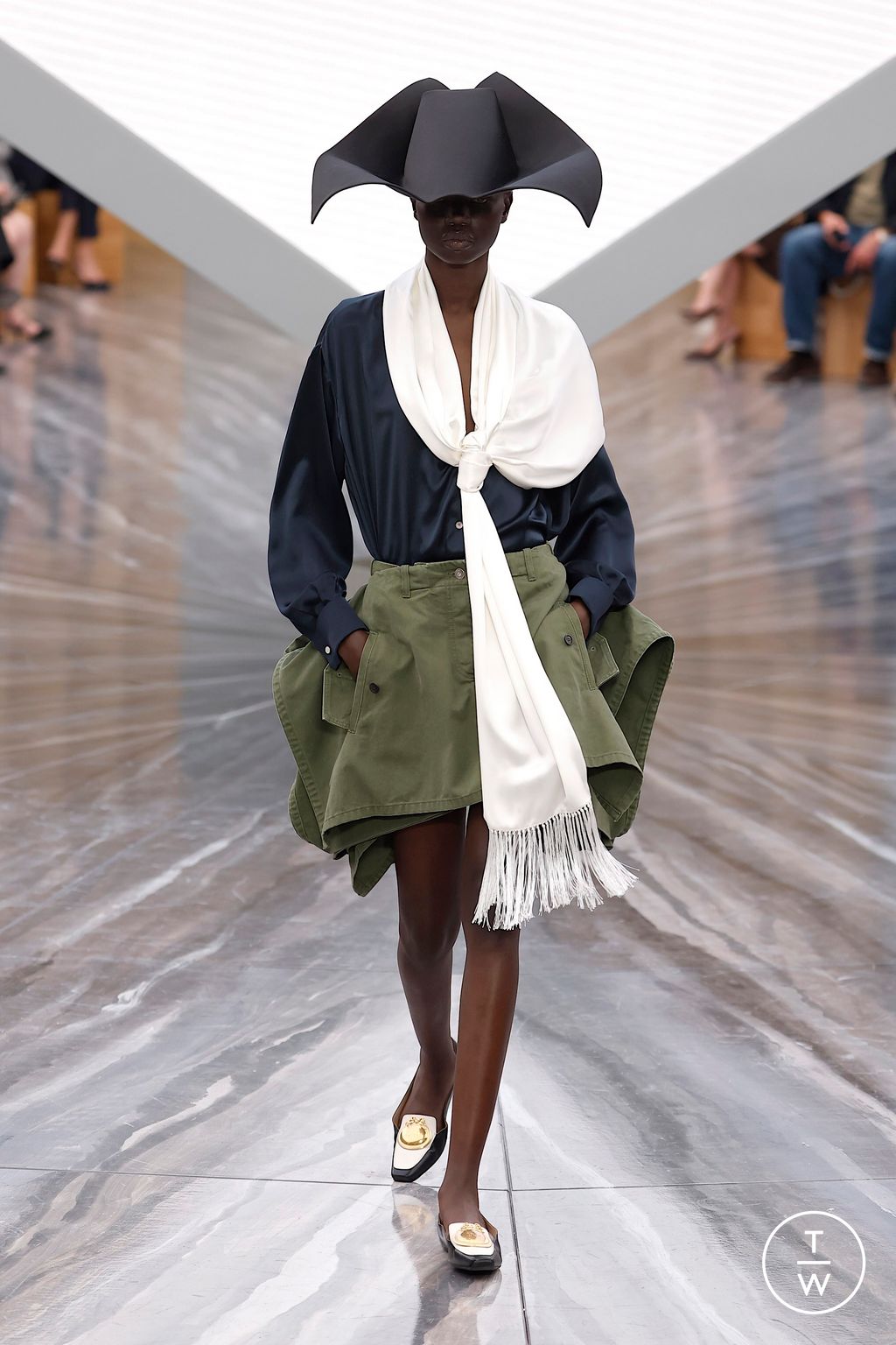 Fashion Week Paris Spring/Summer 2026 look 45 from the Dior collection womenswear