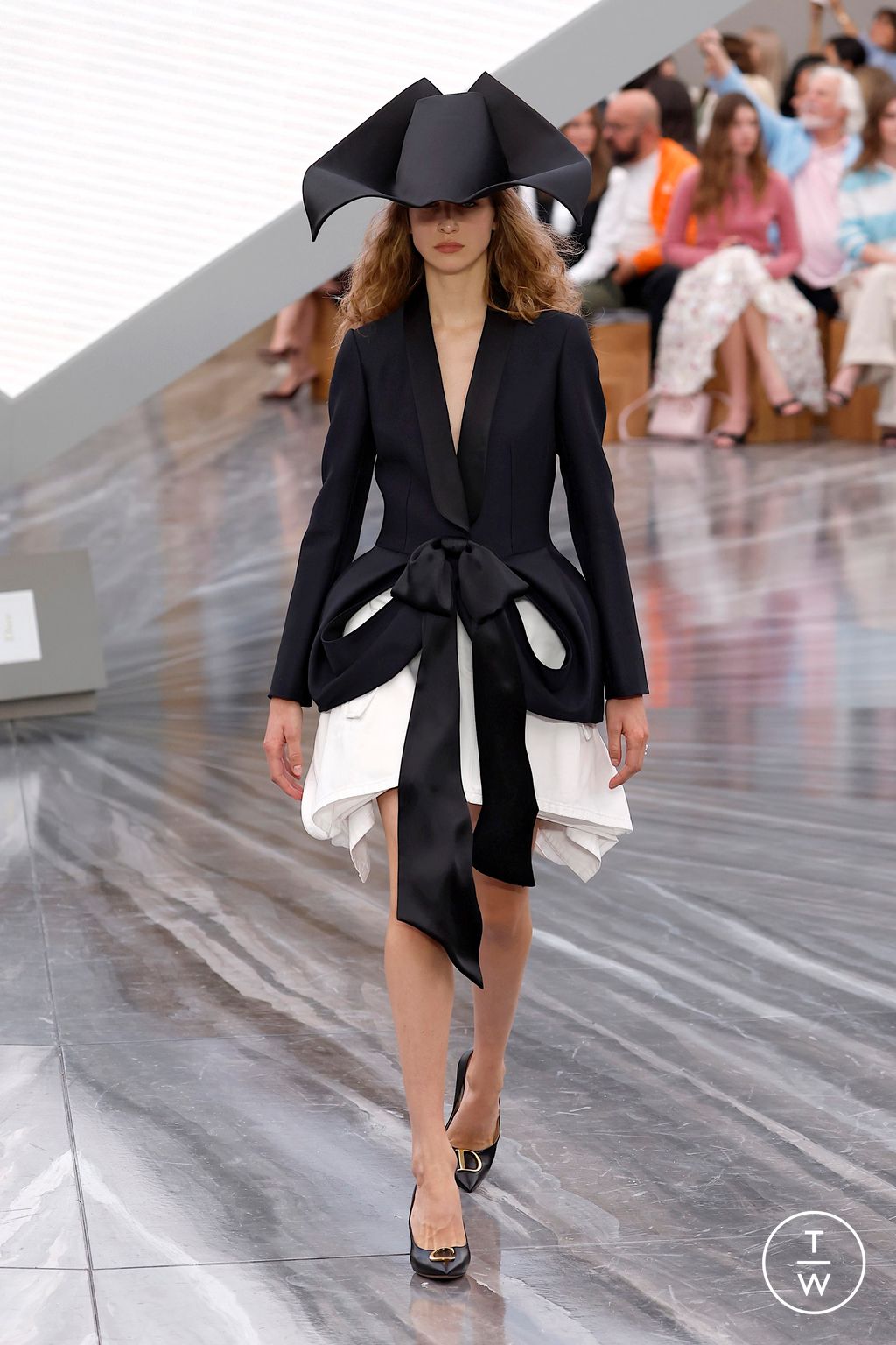 Fashion Week Paris Spring/Summer 2026 look 50 from the Dior collection womenswear