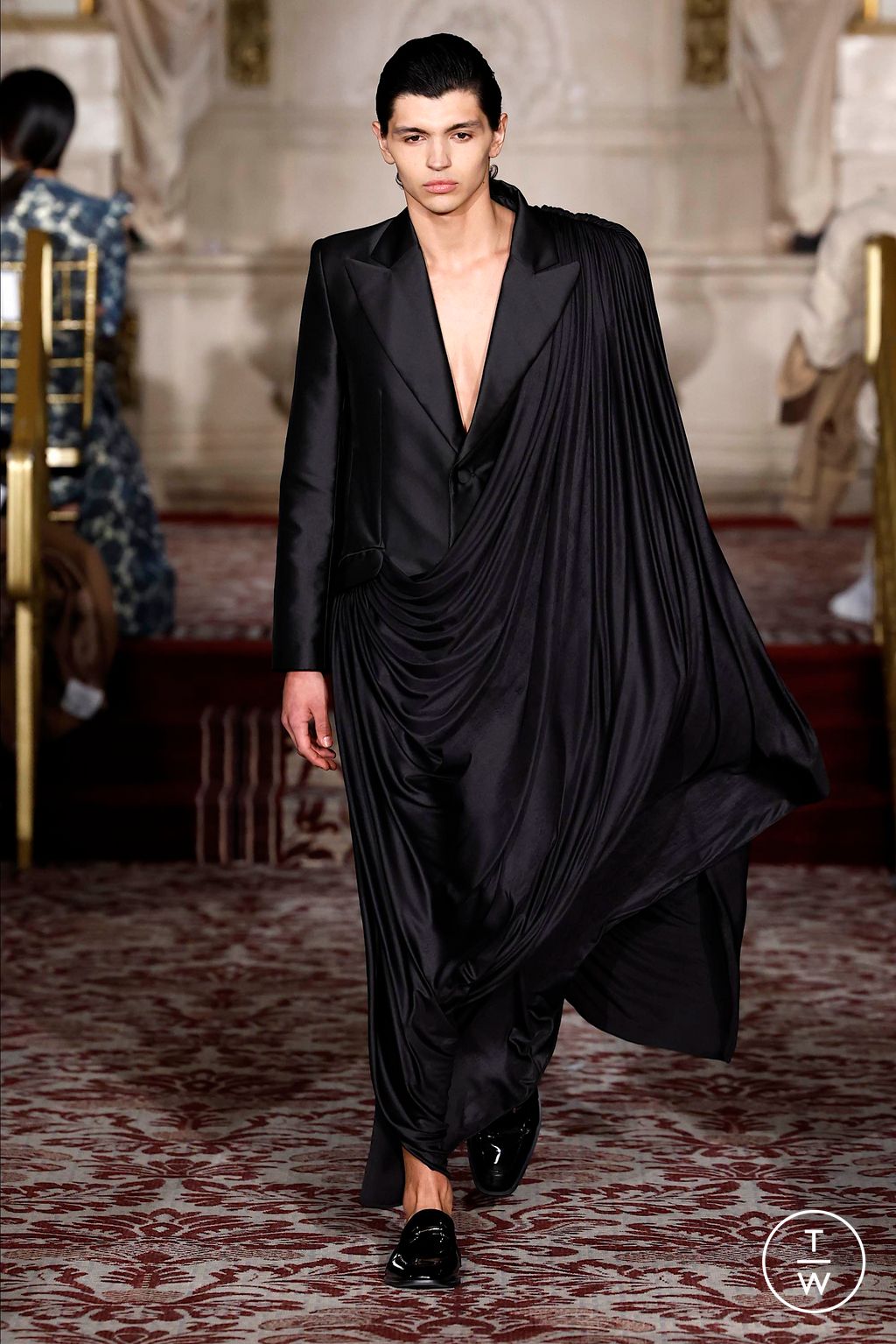 Fashion Week New York Fall/Winter 2024 look 8 de la collection Christian Siriano womenswear