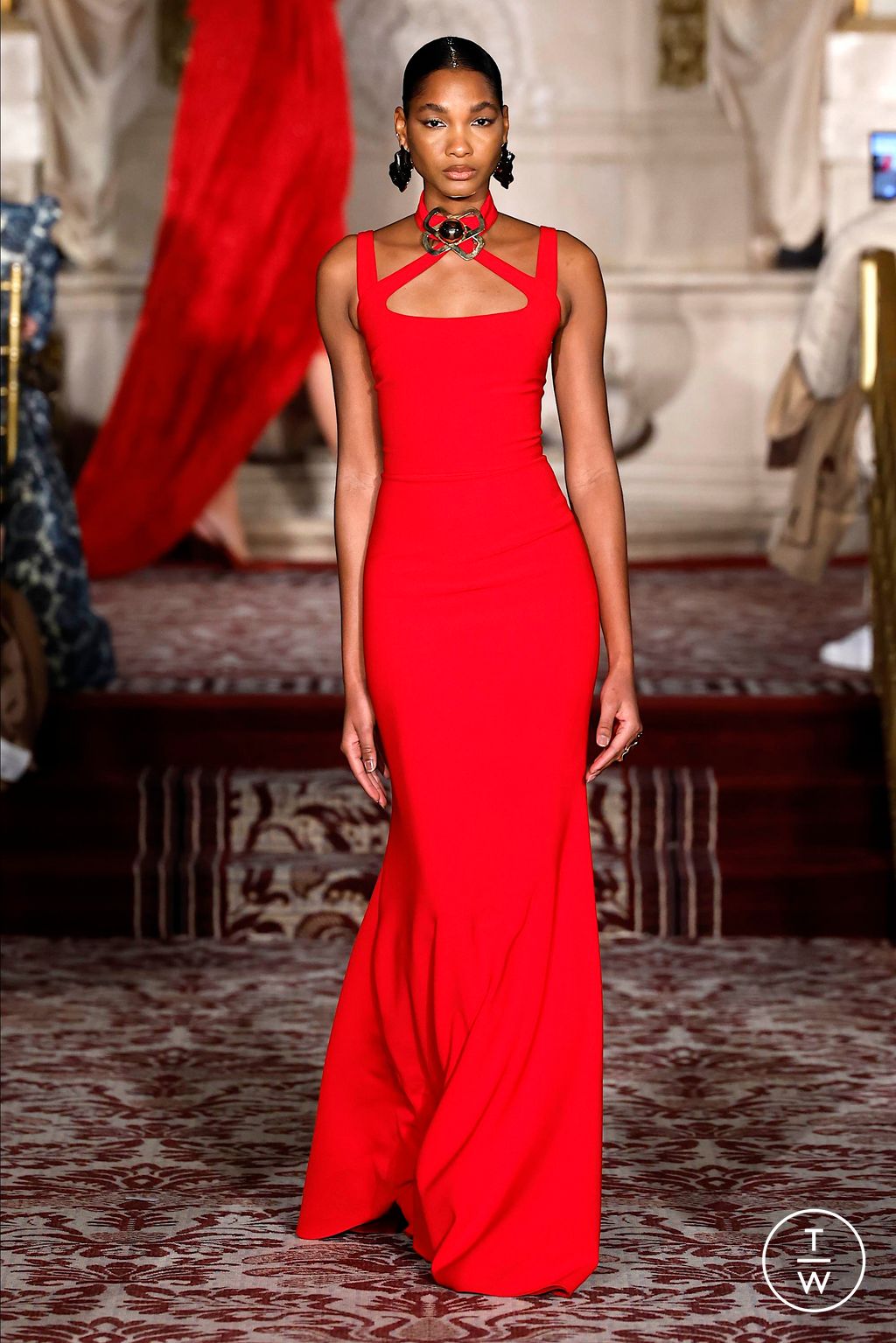 Fashion Week New York Fall/Winter 2024 look 44 from the Christian Siriano collection 女装