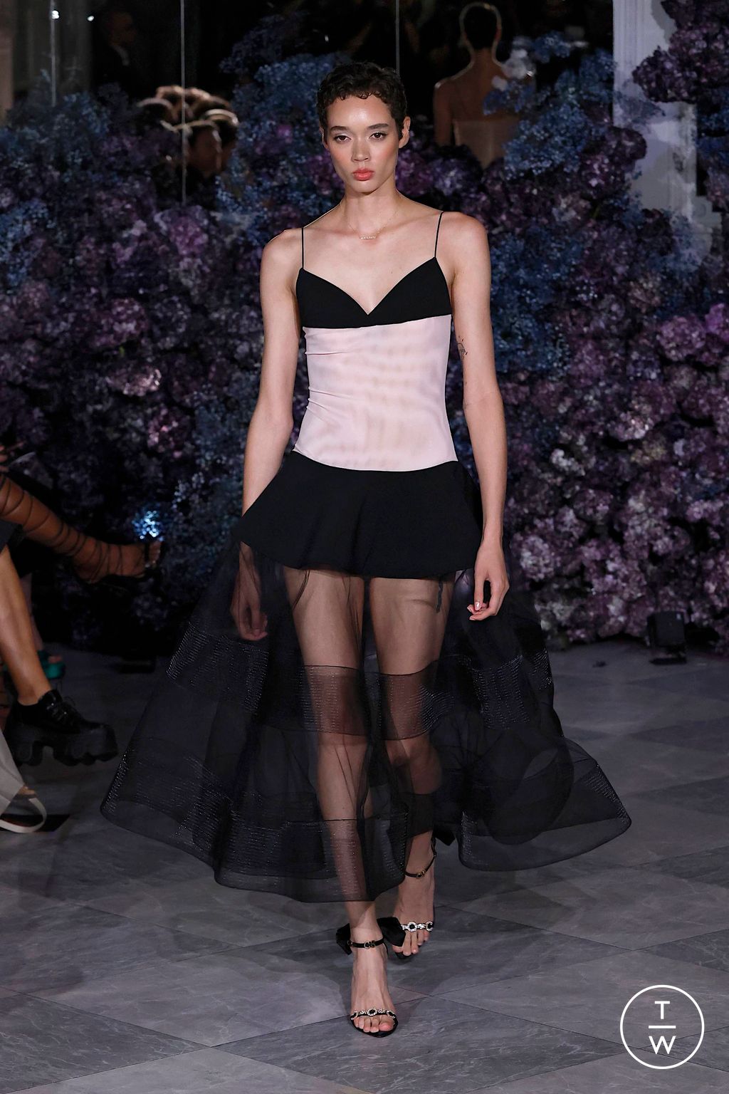 Fashion Week New York Spring/Summer 2024 look 23 from the Christian Siriano collection womenswear
