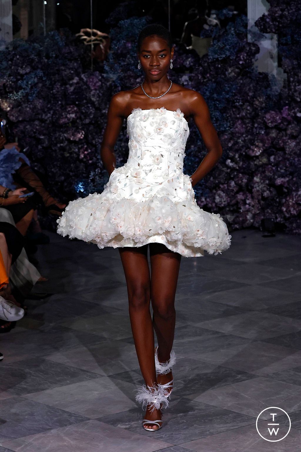 Fashion Week New York Spring/Summer 2024 look 41 from the Christian Siriano collection womenswear