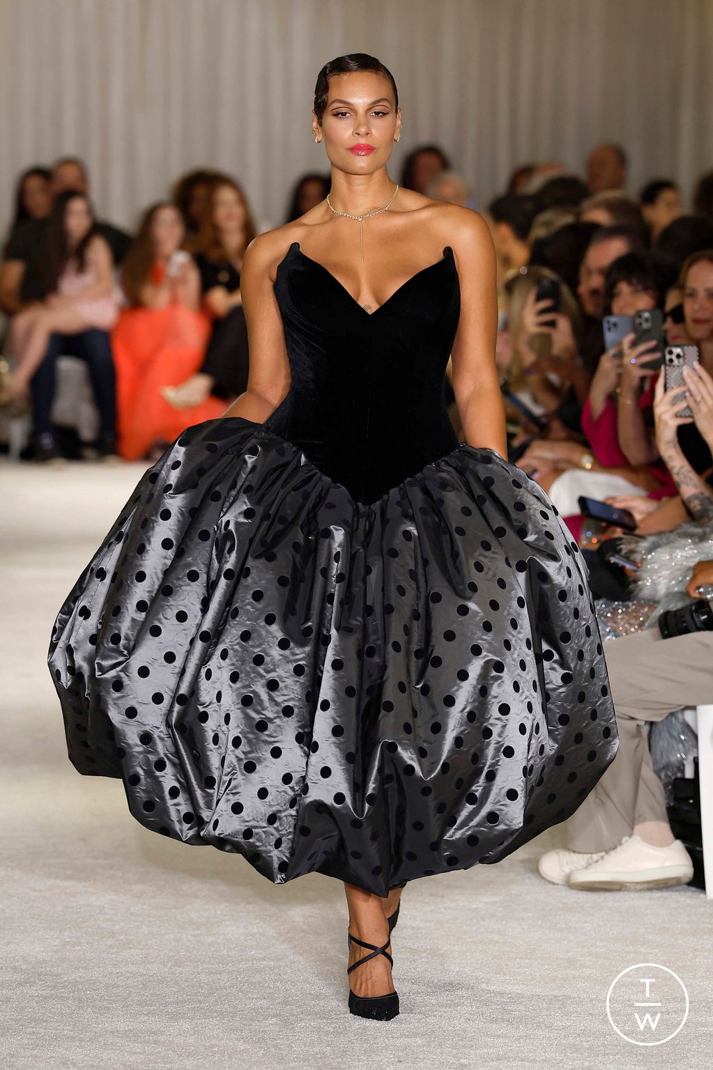 Fashion Week New York Spring/Summer 2026 look 7 from the Christian Siriano collection womenswear