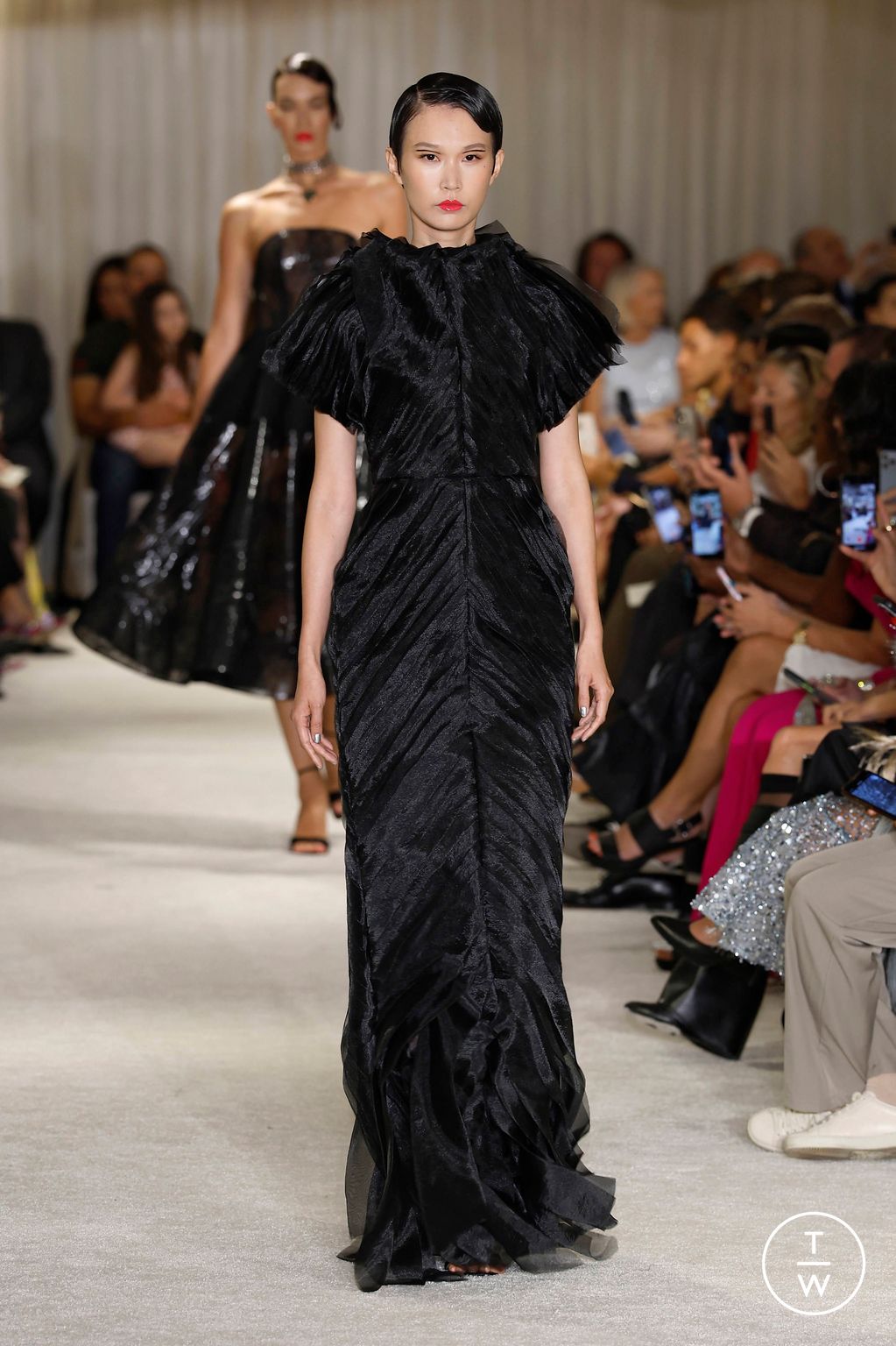 Fashion Week New York Spring/Summer 2026 look 30 from the Christian Siriano collection womenswear