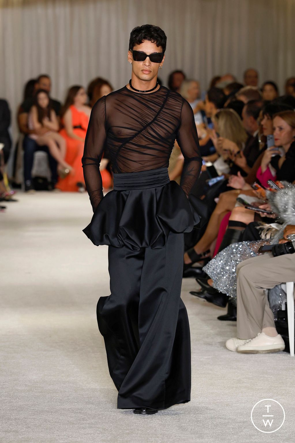 Fashion Week New York Spring/Summer 2026 look 38 from the Christian Siriano collection womenswear