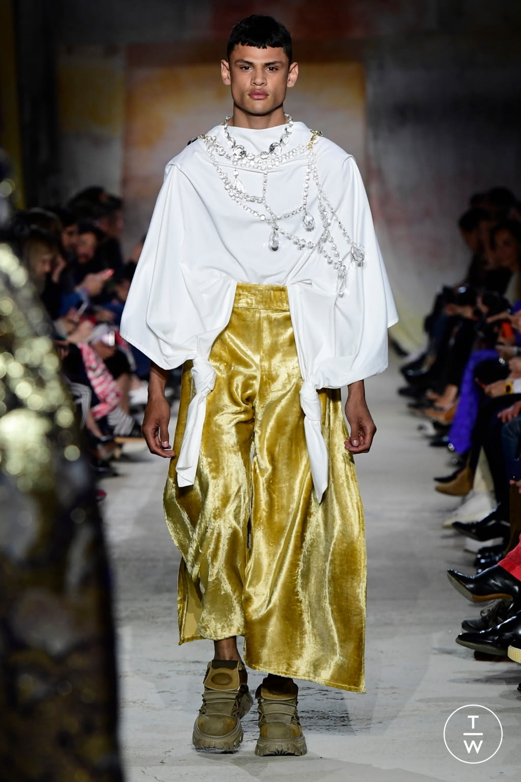 Fashion Week Paris Fall/Winter 2019 look 42 from the Festival de Hyères 2019 collection womenswear