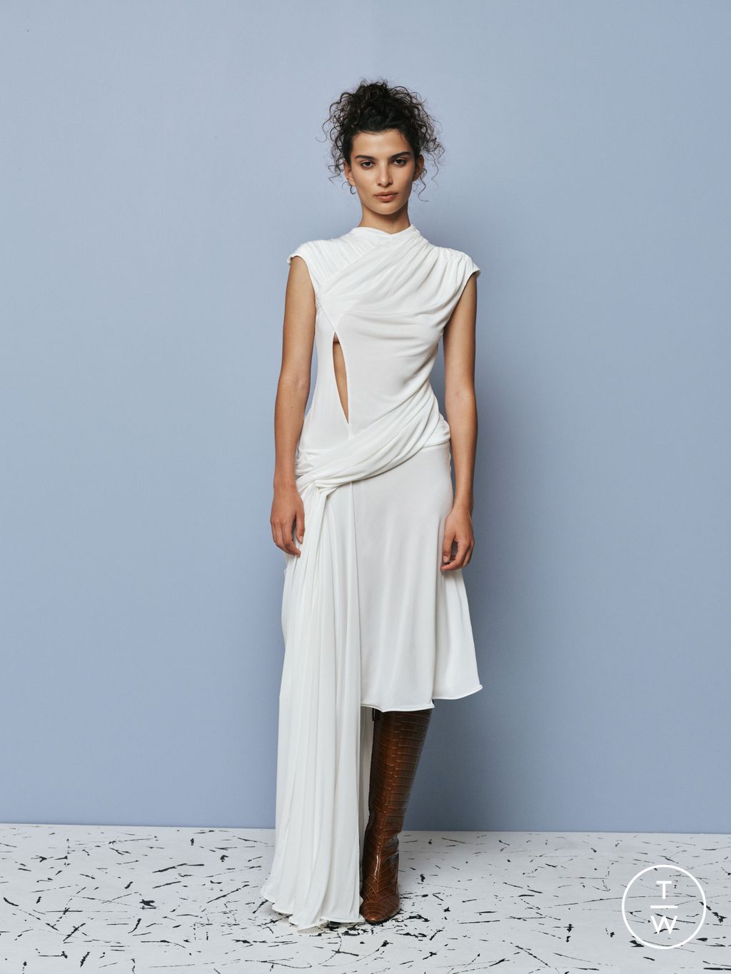 Fashion Week Paris Pre-Fall 2026 look 20 from the Christopher Esber collection 女装