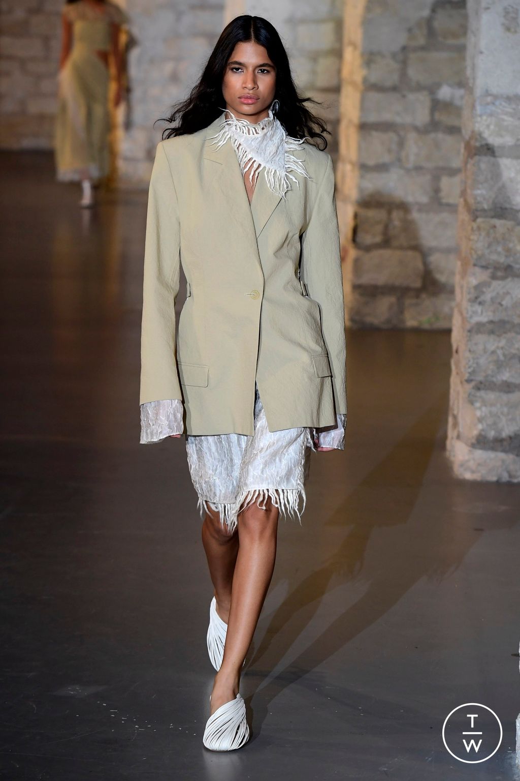 Fashion Week Paris Spring/Summer 2024 look 5 from the Christopher Esber collection womenswear