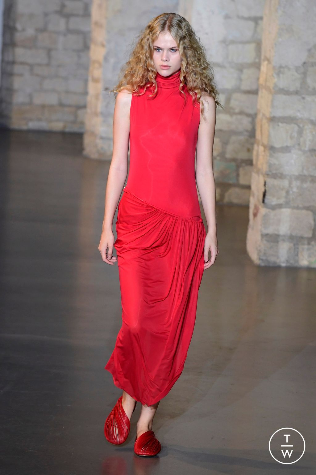 Fashion Week Paris Spring/Summer 2024 look 31 from the Christopher Esber collection 女装