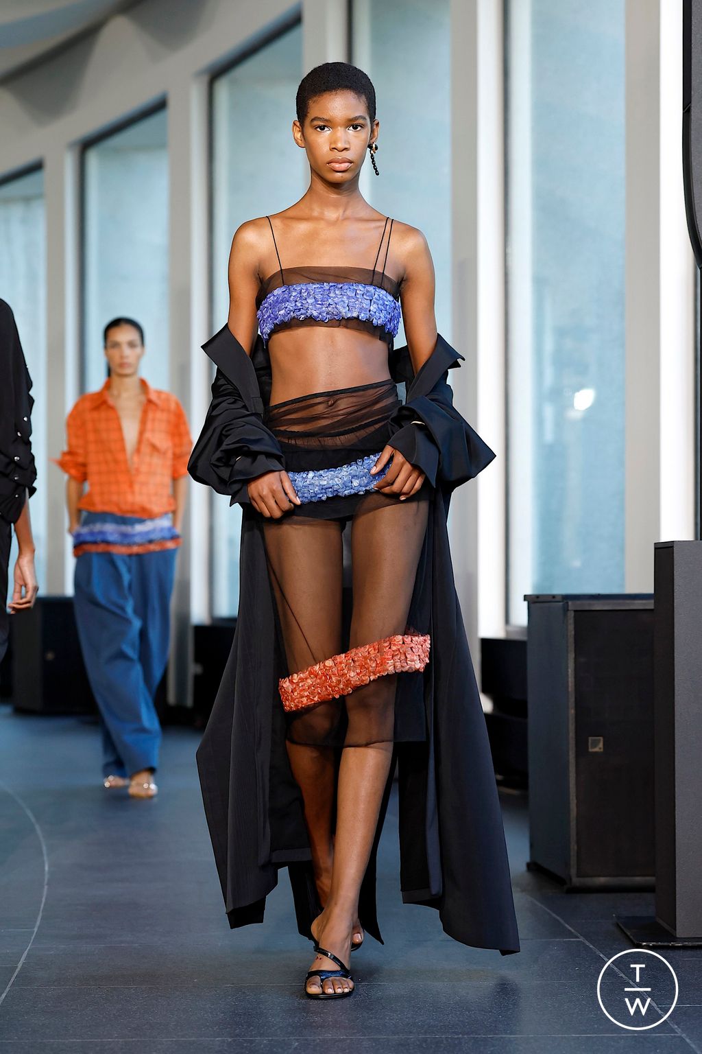 Fashion Week Paris Spring/Summer 2026 look 30 from the Christopher Esber collection 女装