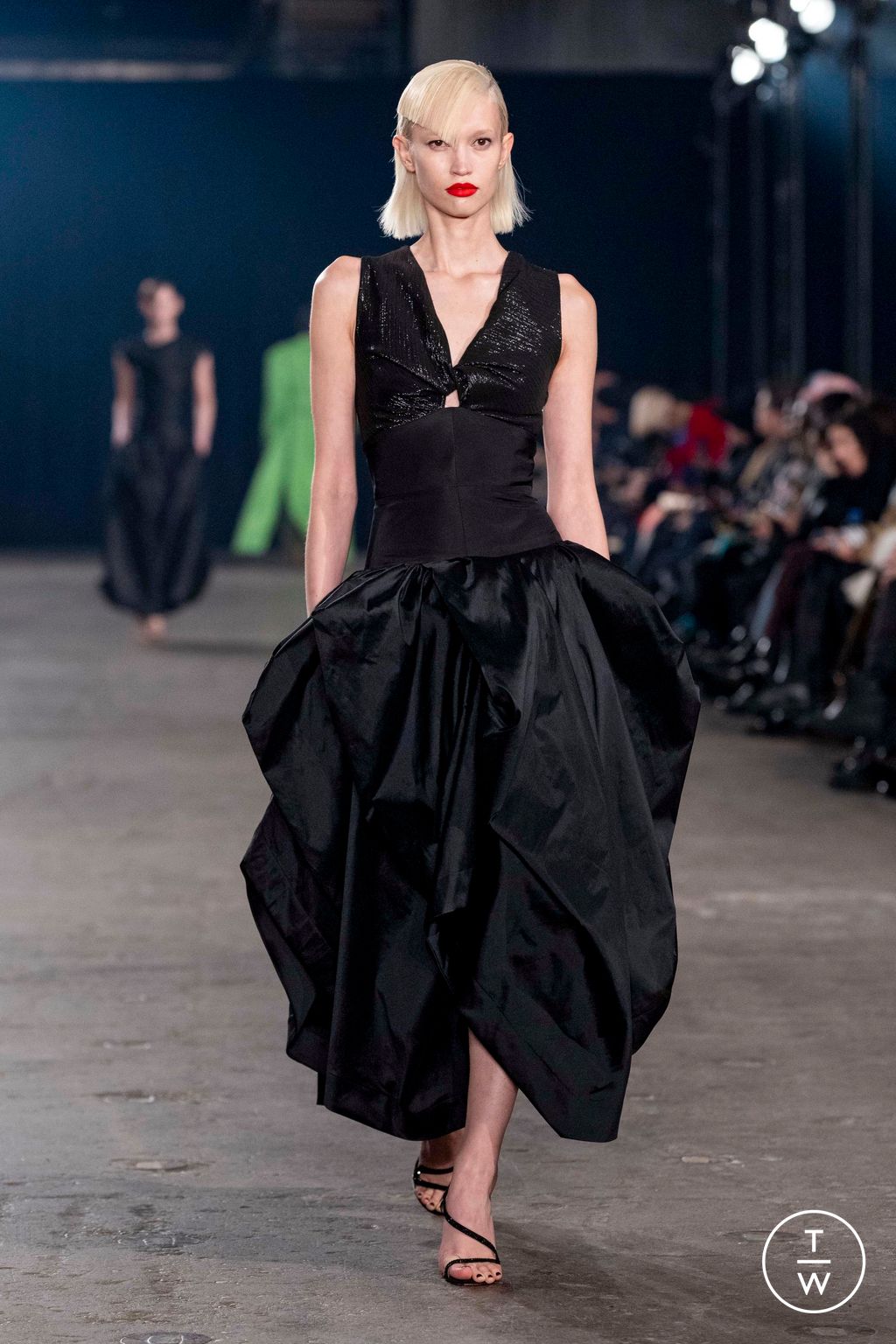 Fashion Week New York Fall/Winter 2025 look 27 from the Christopher John Rogers collection womenswear