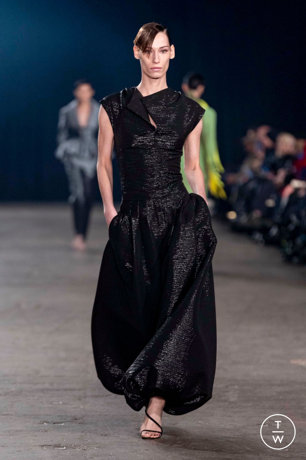 Fashion Week New York Fall/Winter 2025 look 28 from the Christopher John Rogers collection womenswear