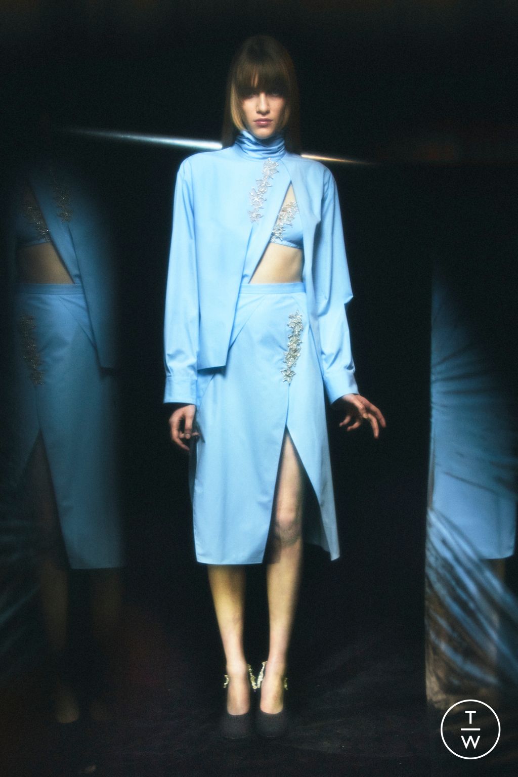 Fashion Week London Pre-Fall 2023 look 23 de la collection Christopher Kane womenswear