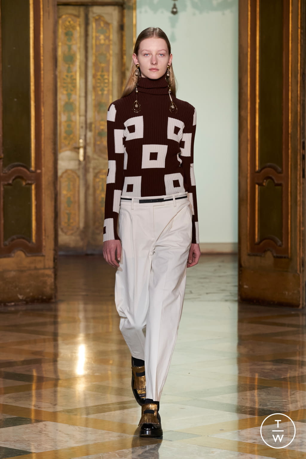 Fashion Week Milan Fall/Winter 2021 look 11 from the Cividini collection 女装