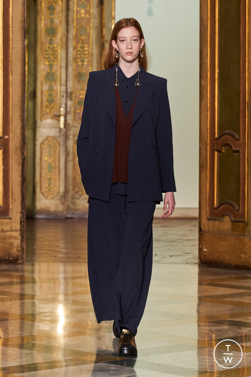 Fashion Week Milan Fall/Winter 2021 look 17 from the Cividini collection 女装