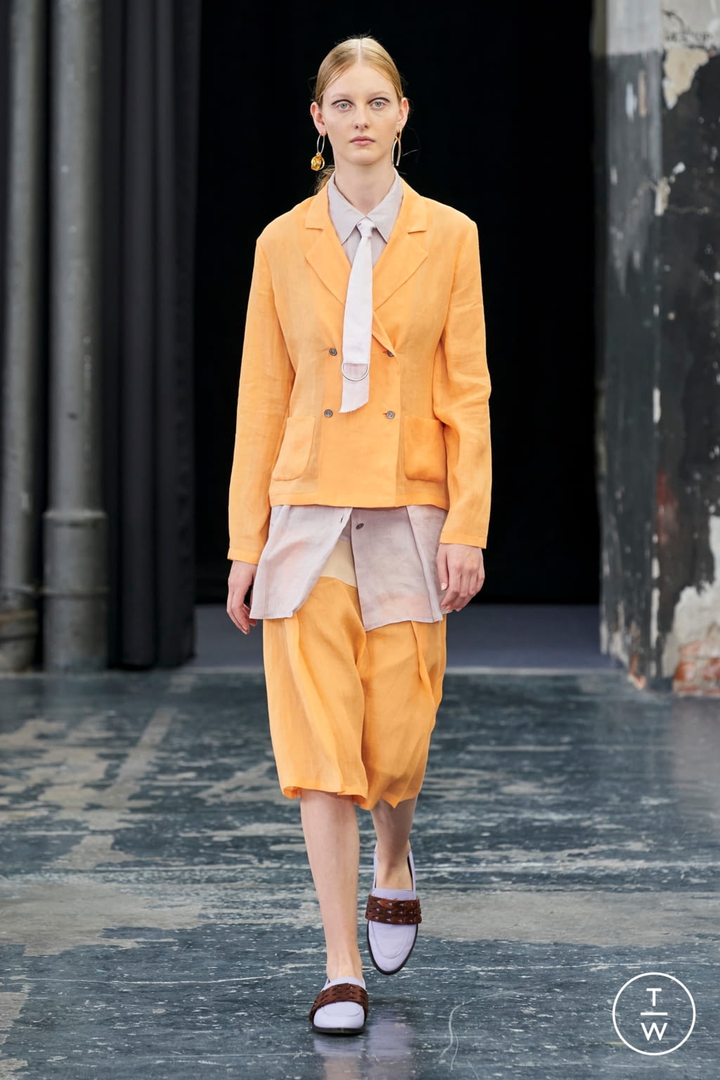 Fashion Week Milan Spring/Summer 2021 look 22 from the Cividini collection 女装