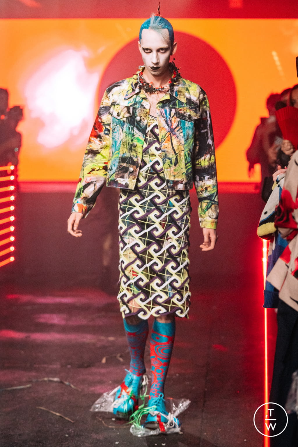 Fashion Week London Spring/Summer 2022 look 37 de la collection Charles Jeffrey LOVERBOY womenswear