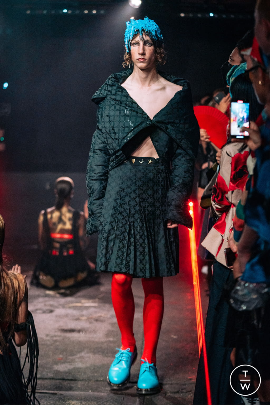 Fashion Week London Spring/Summer 2022 look 9 de la collection Charles Jeffrey LOVERBOY womenswear