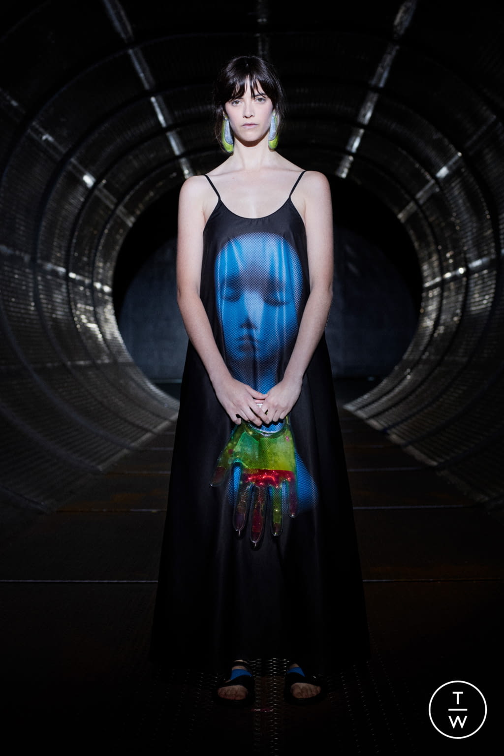 Fashion Week London Resort 2020 look 2 from the Christopher Kane collection womenswear