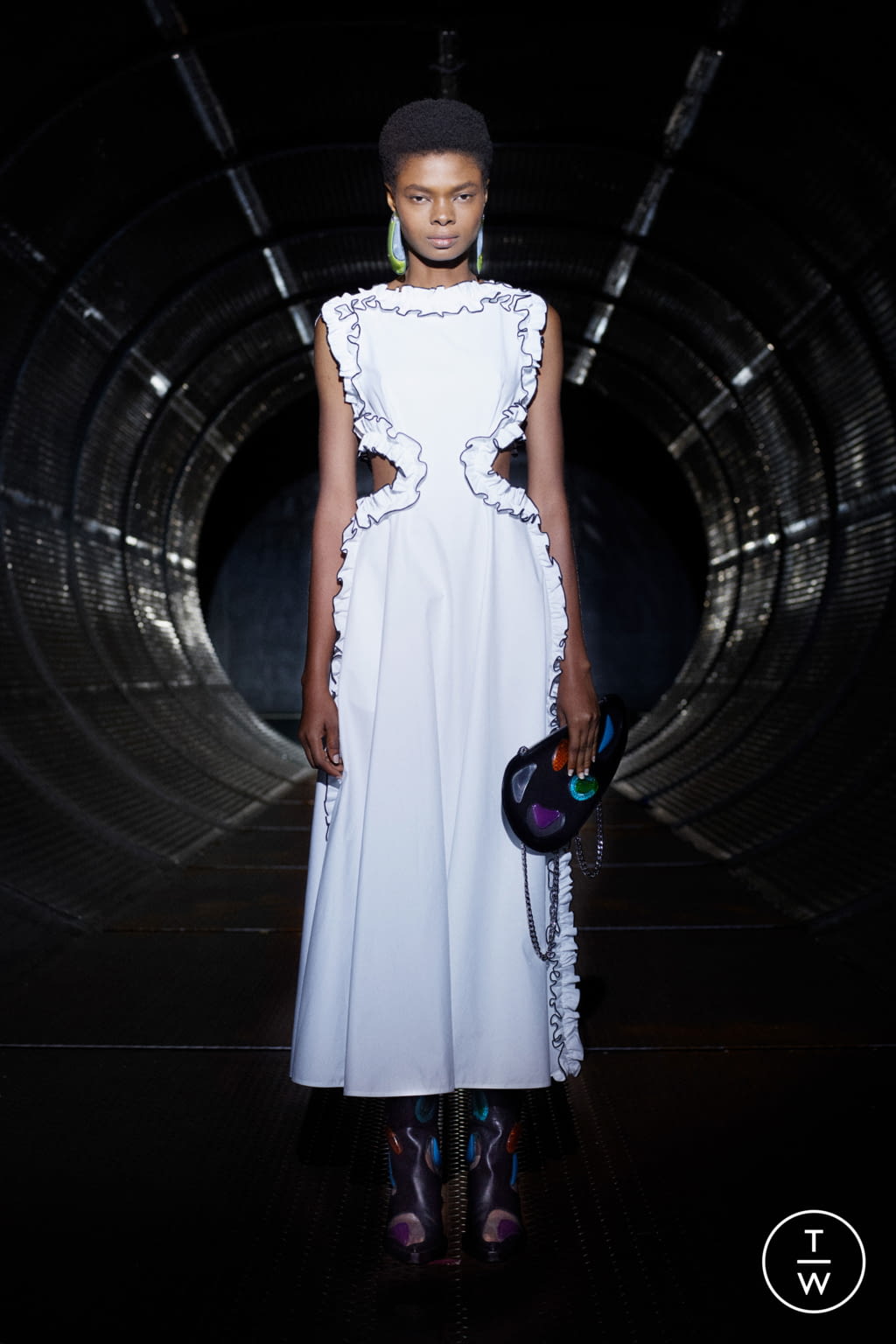 Fashion Week London Resort 2020 look 11 from the Christopher Kane collection 女装