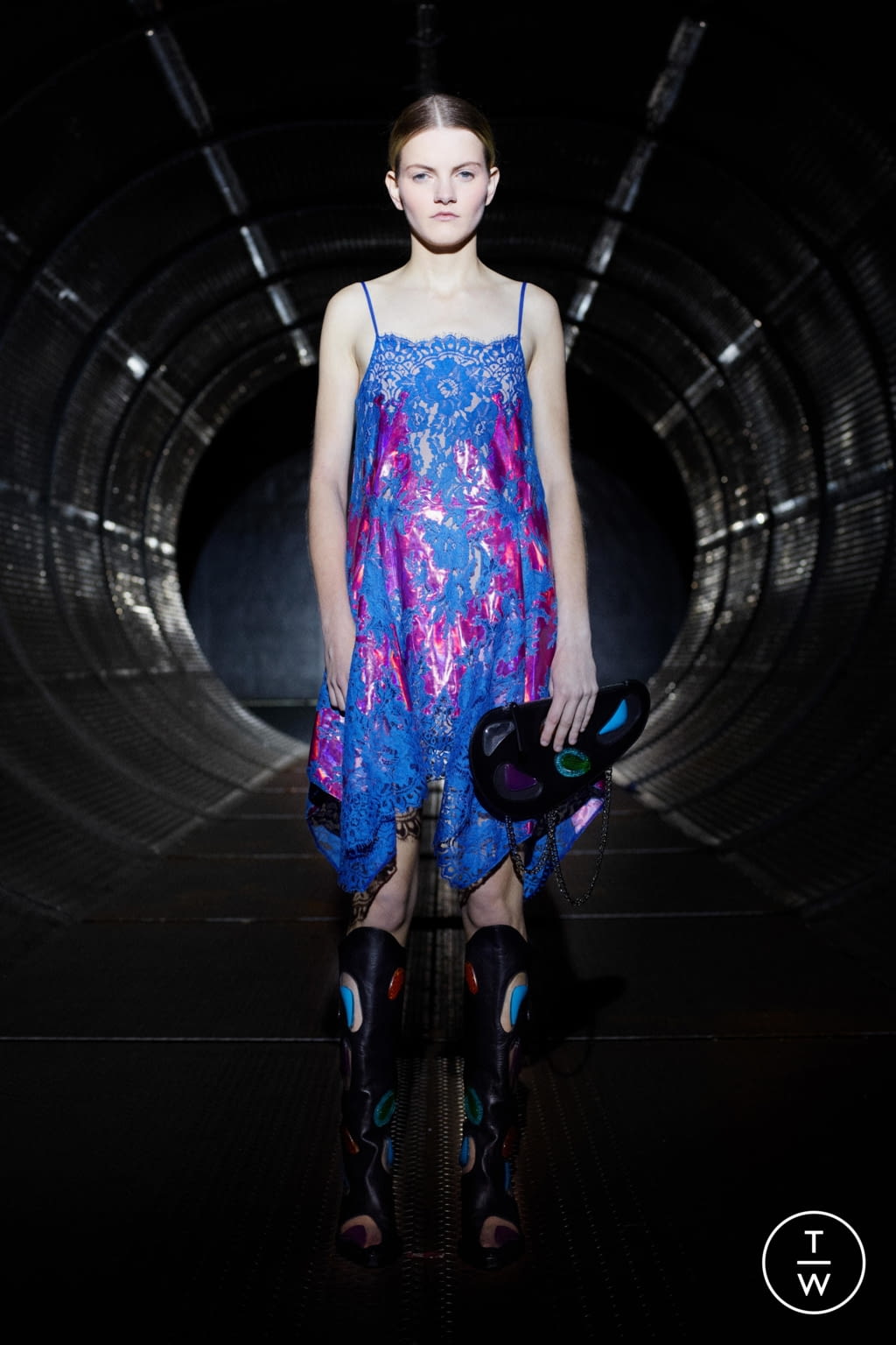 Fashion Week London Resort 2020 look 15 from the Christopher Kane collection womenswear