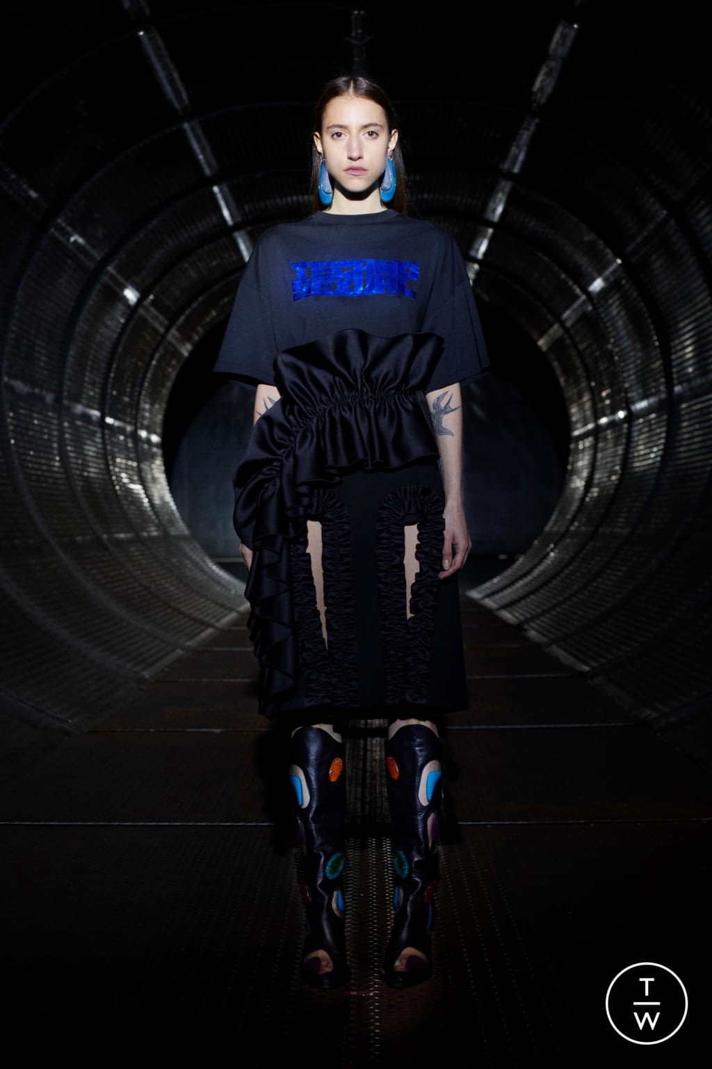 Fashion Week London Resort 2020 look 20 from the Christopher Kane collection womenswear