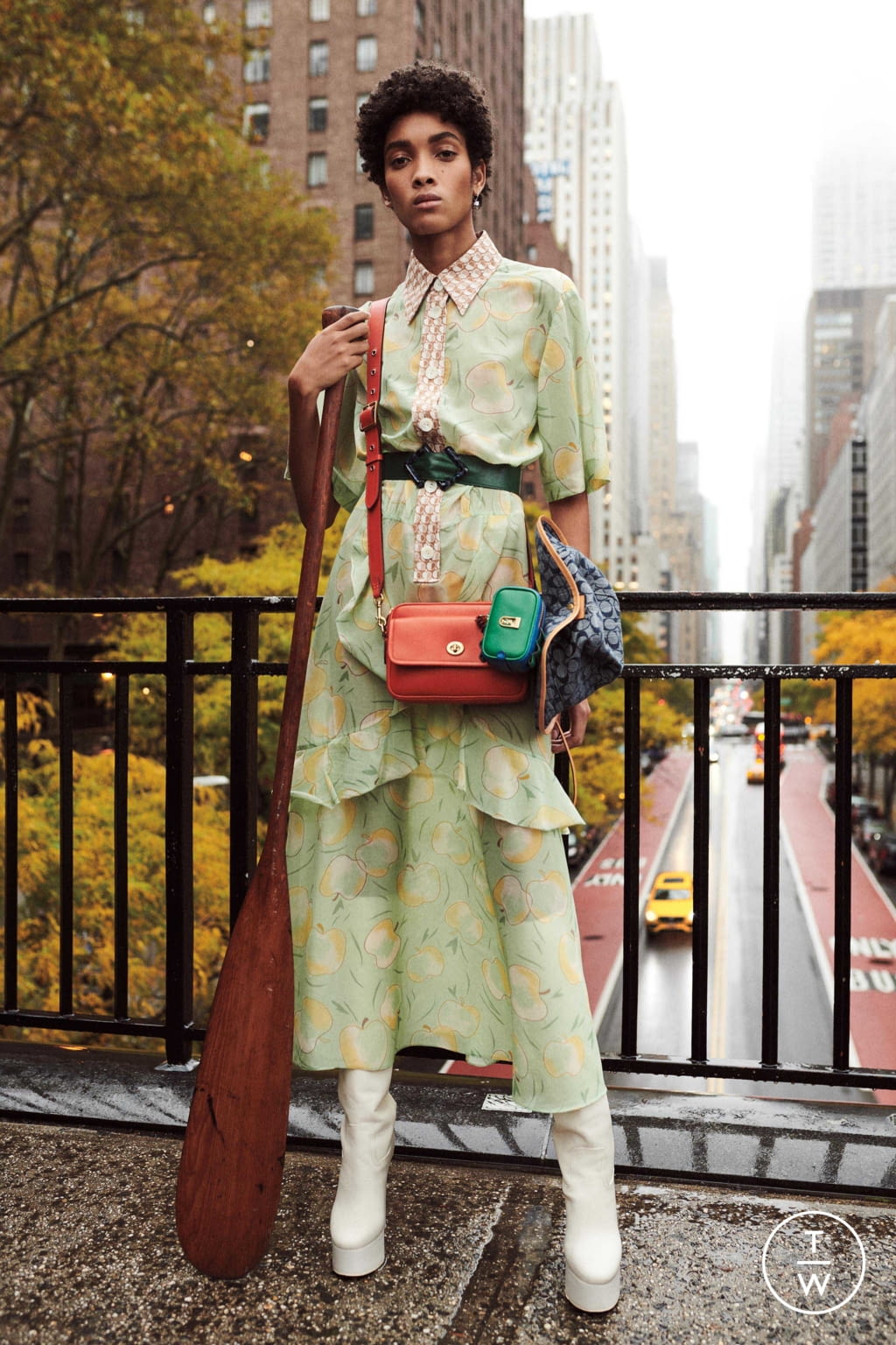 Fashion Week New York Pre-Fall 2020 look 22 from the Coach collection womenswear