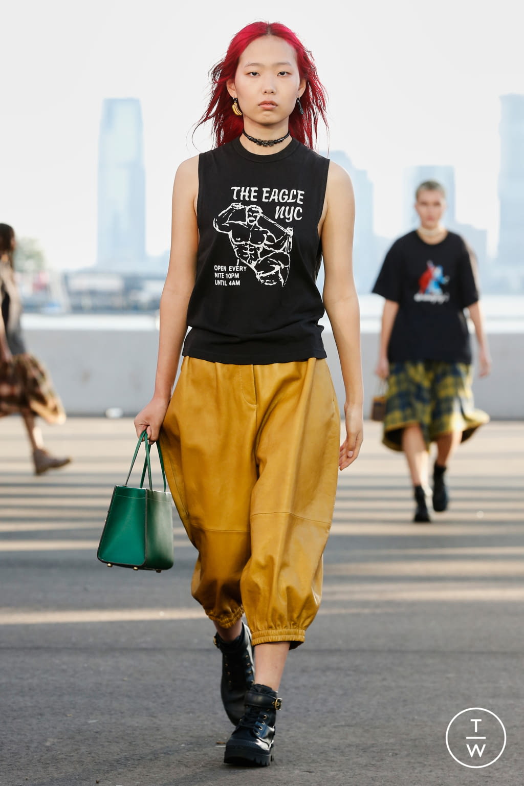 Fashion Week New York Spring/Summer 2022 look 17 de la collection Coach womenswear