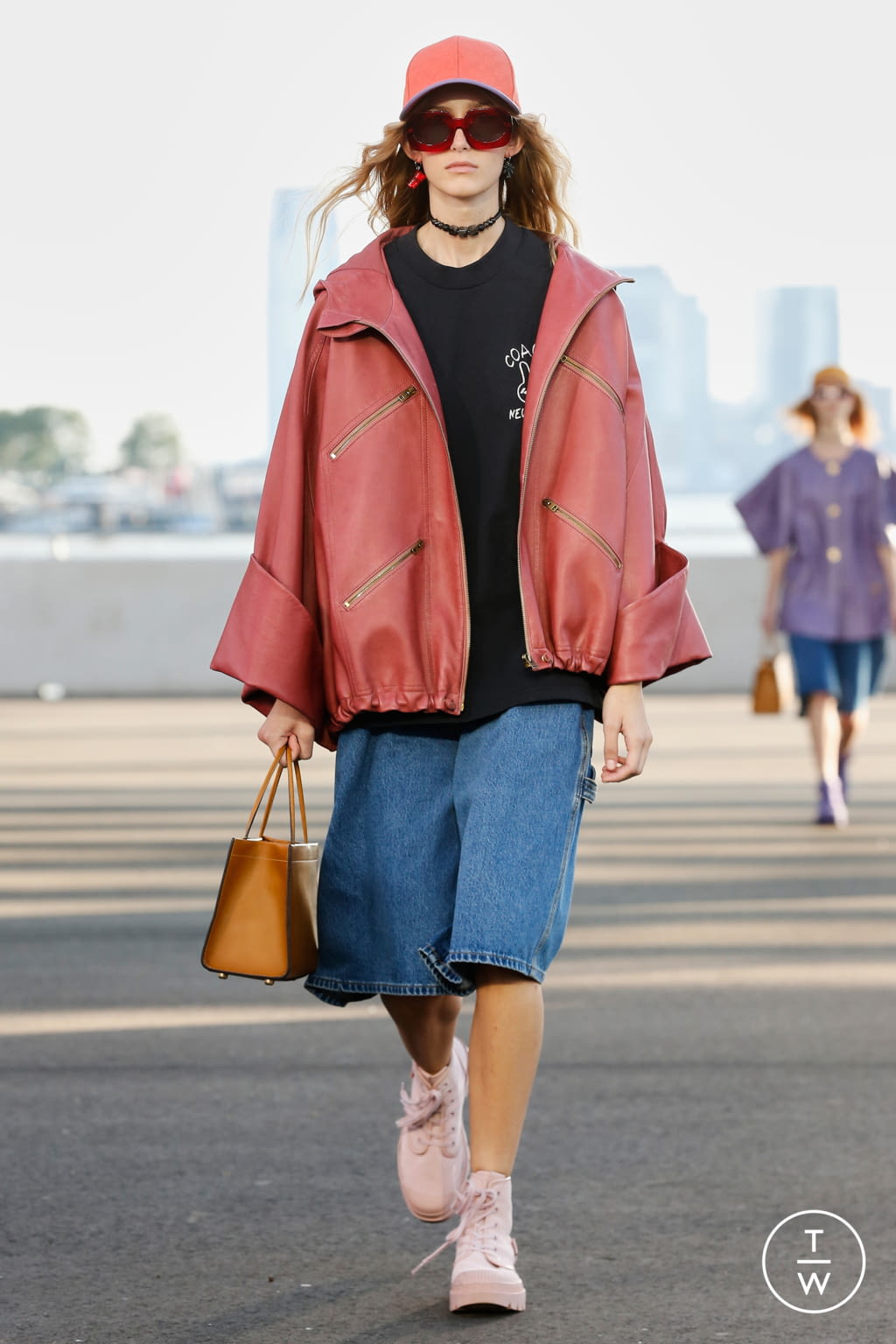 Fashion Week New York Spring/Summer 2022 look 26 de la collection Coach womenswear