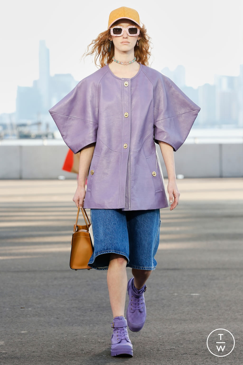 Fashion Week New York Spring/Summer 2022 look 27 from the Coach collection 女装